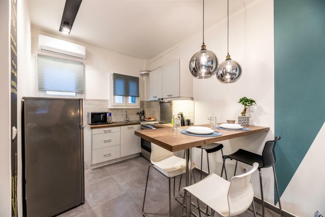 Ferienwohnung Ports Crossroad A Piräus Exterior foto